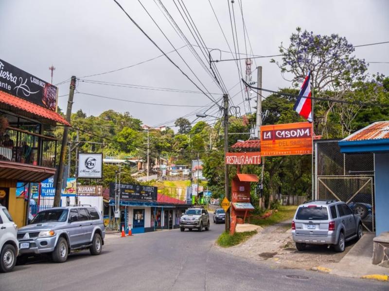 Monteverde Clinic